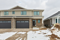 002-02-112-Styles-Drive_m