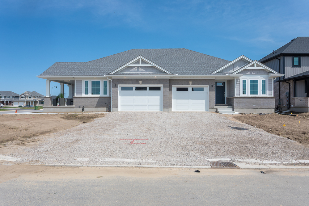 1 Harrow Lane